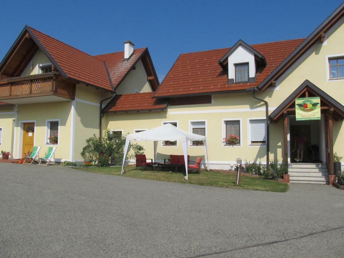 Apfelhof Flieder Privatunterkunft
